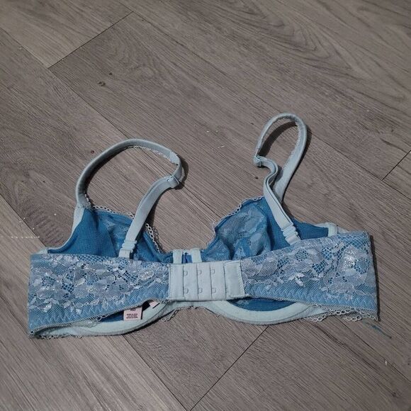 Victoria's Secret 34D baby blue lace bra not padded body by victoria - Picture 2 of 10